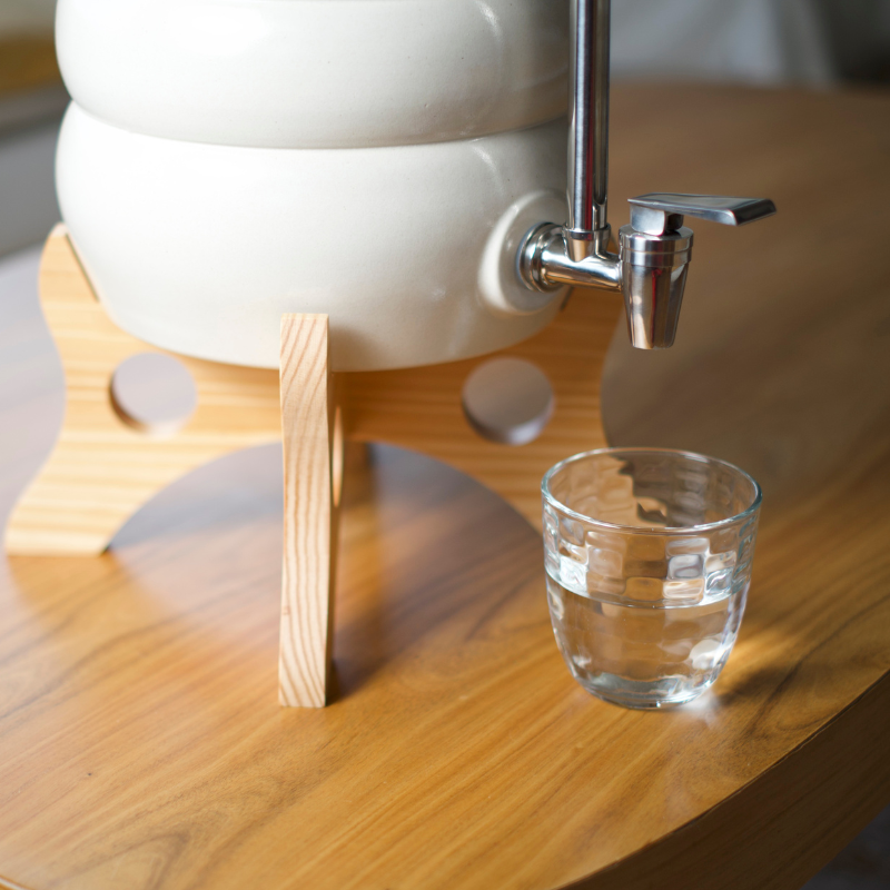 Fontaine à eau filtrante par gravité OKYN